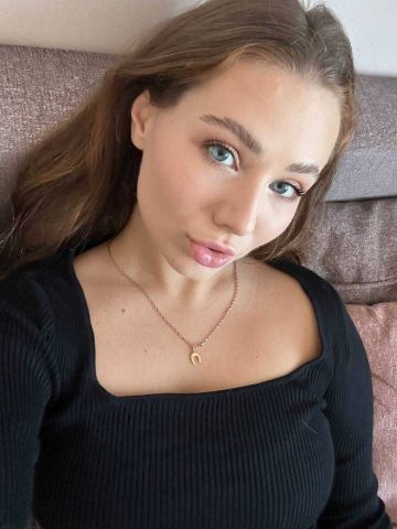 Юна